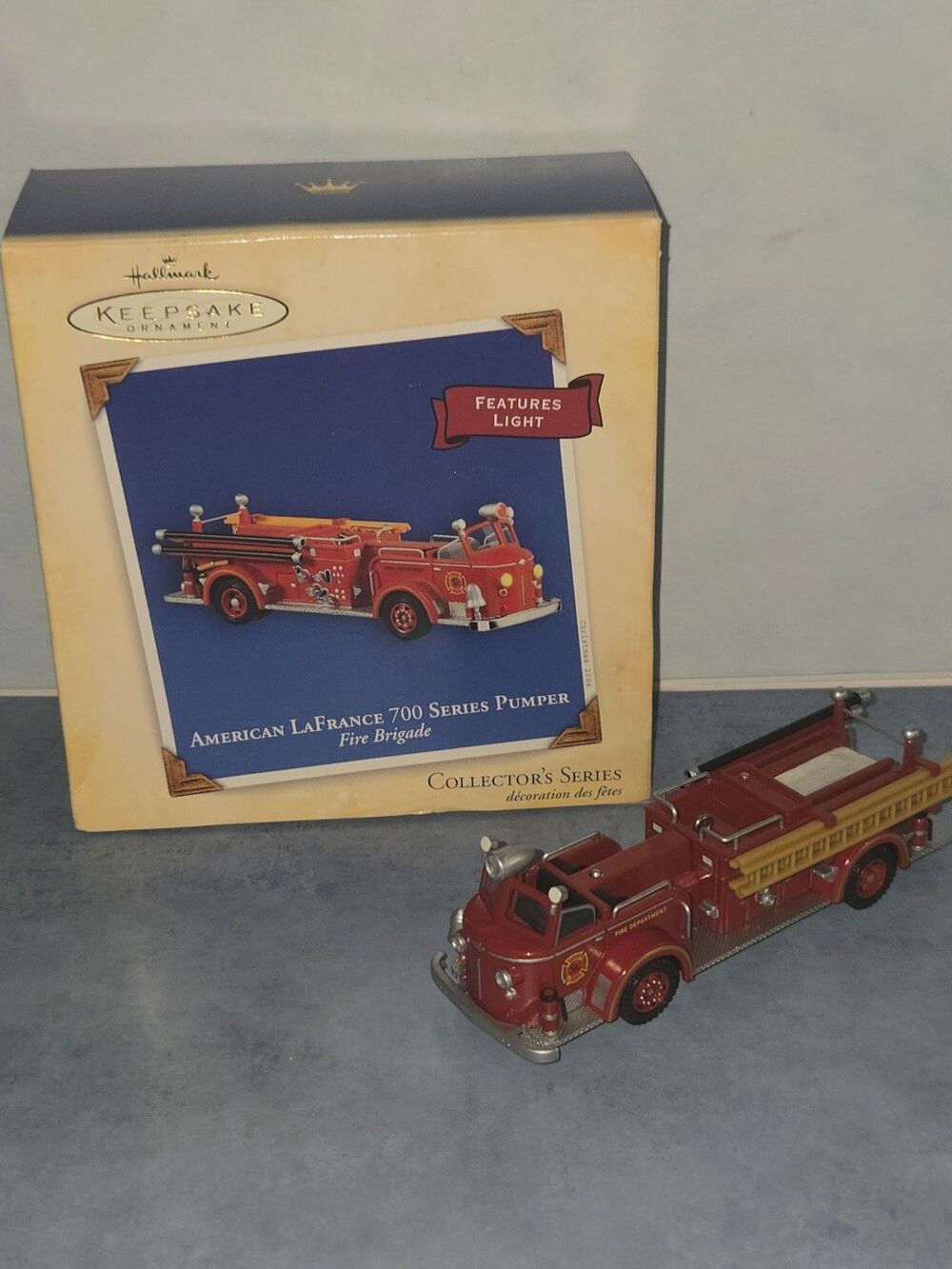 Hallmark Keepsake American LaFrance 700 Series Pumper Fire Truck (ORN-1)